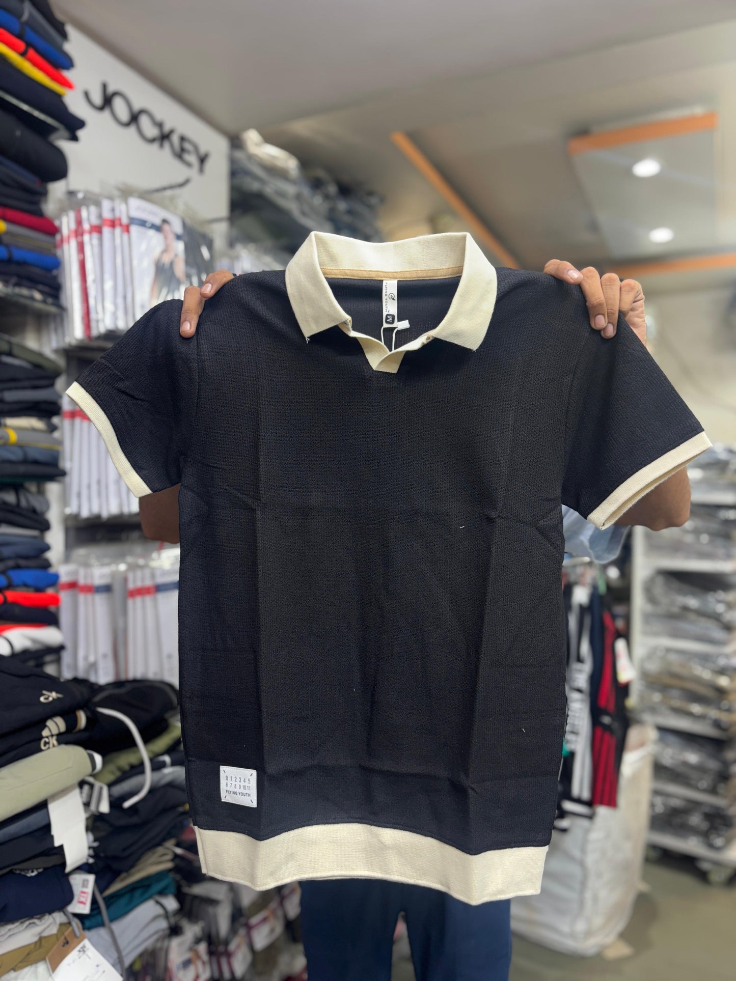 Premium Contrast Collar Polo T-Shirts for Men – Stylish Casual Wear Available in Black, Green & Brown