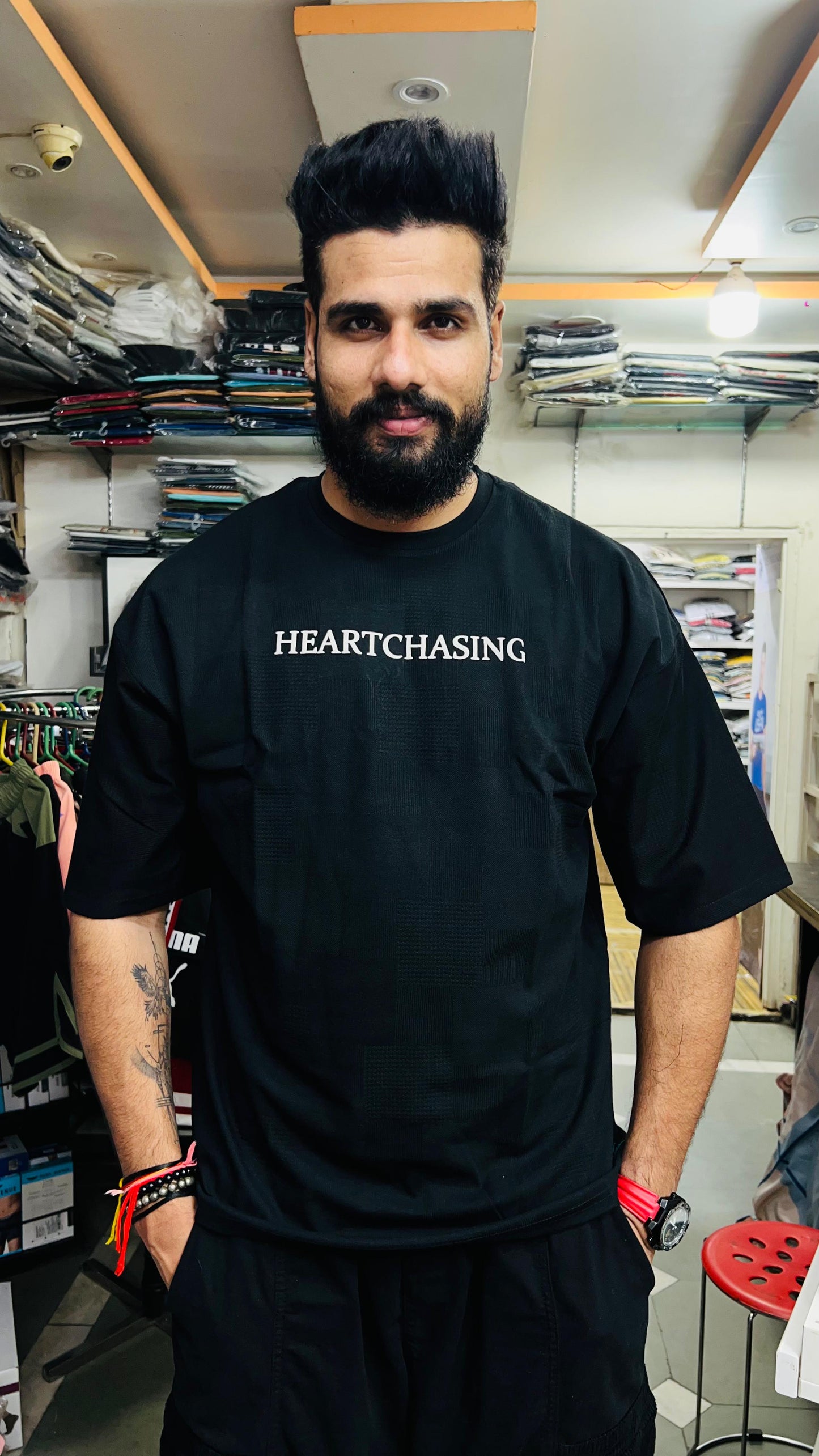 HEARTCHASING | Premium Graphic T-Shirt | The Cool Bears Collection