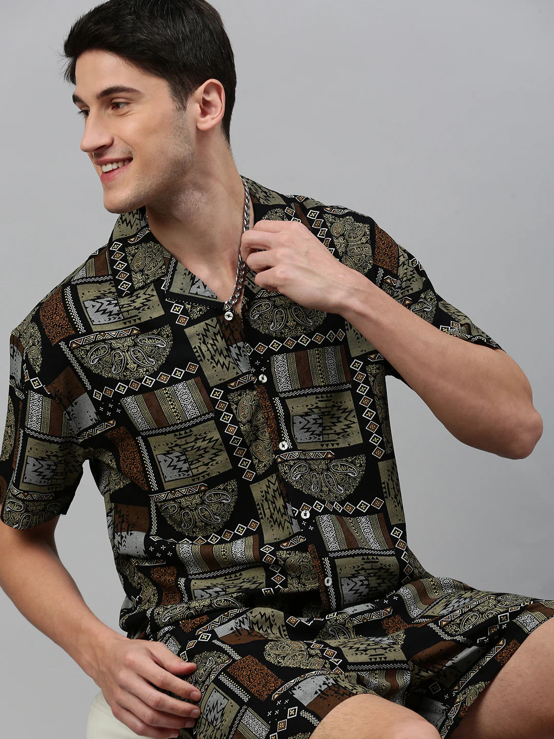 Necked Printed Regular Fit Co-Ords For Men’s