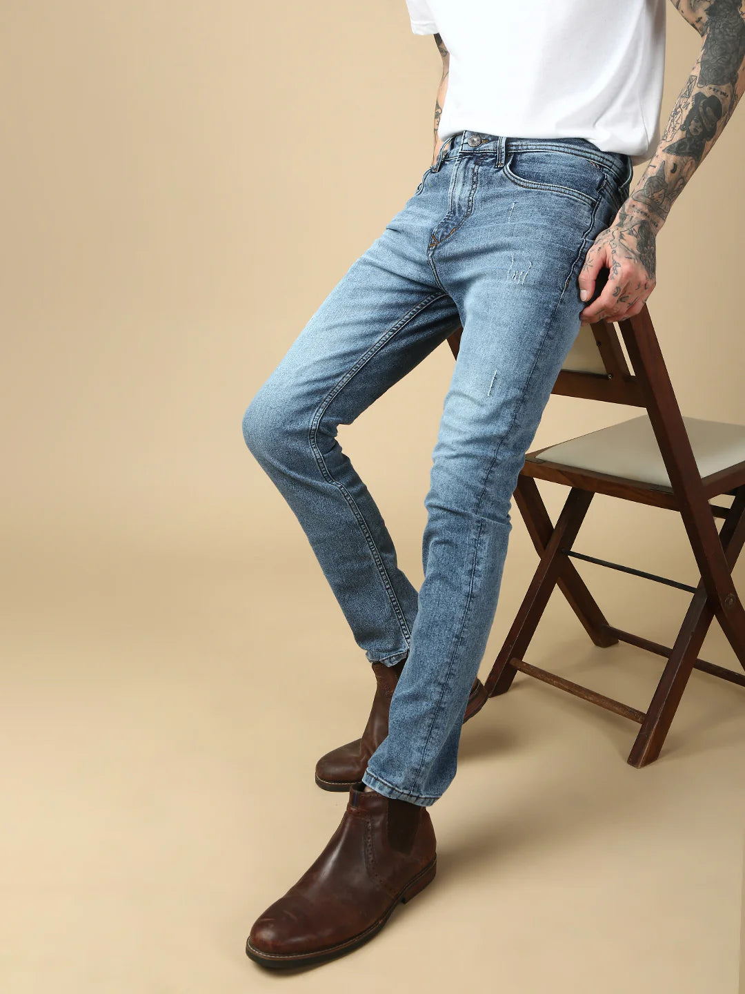 Necked  Light Blue Ripped Straight Stretchable Jeans