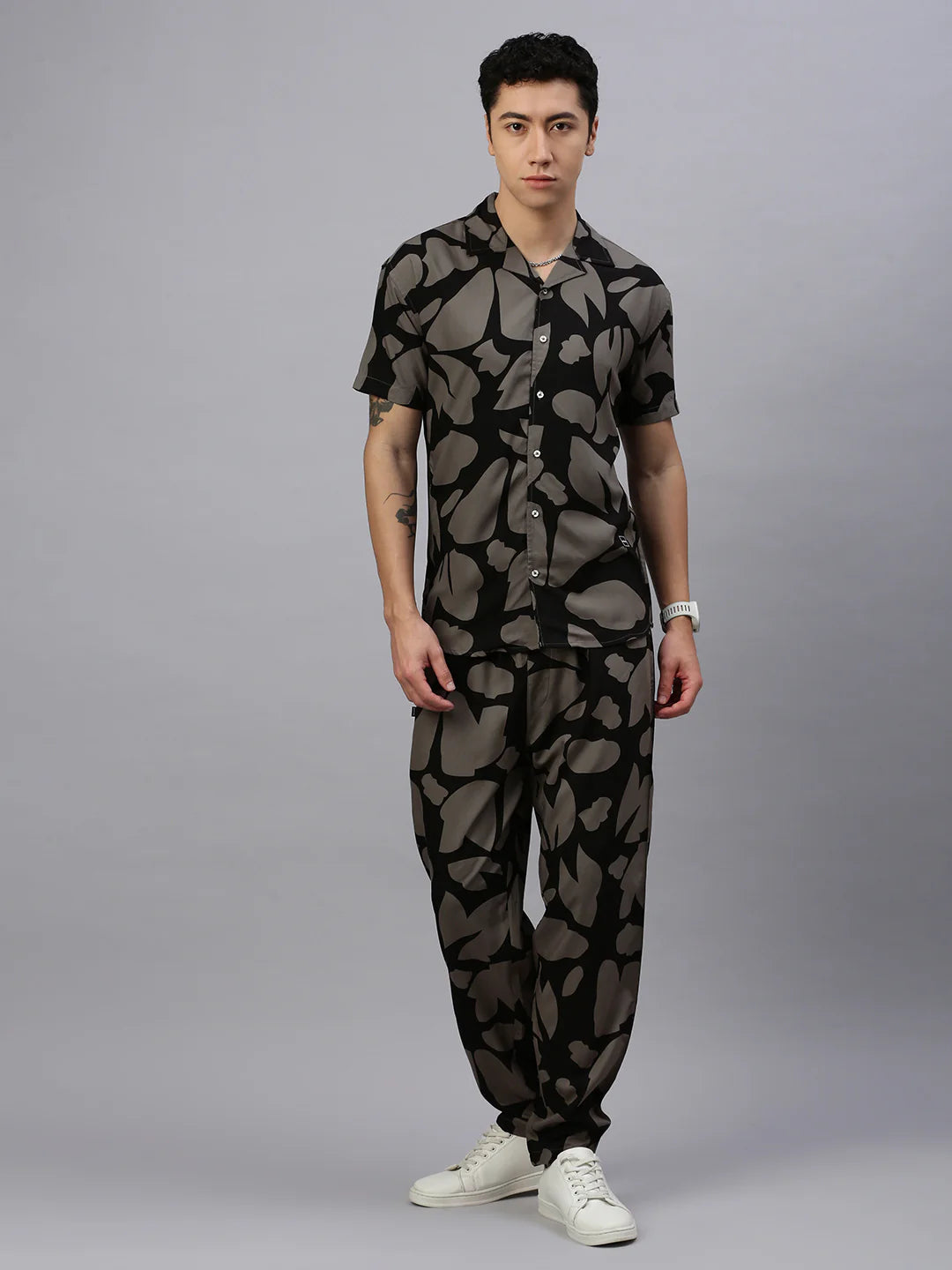 Necked  Printed Regular Fit Co-Ords For Men’s