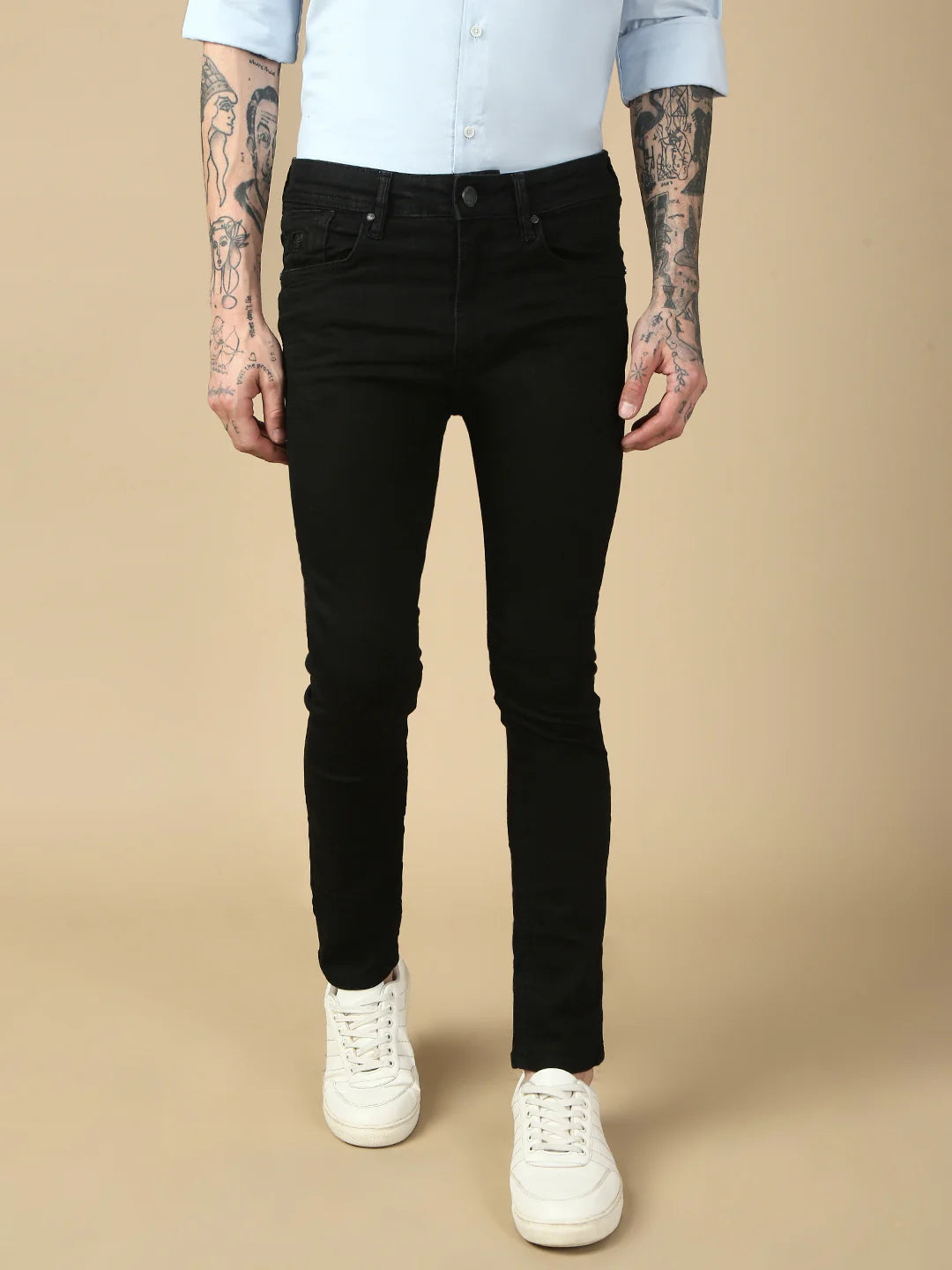 Necked  Black Slim Fit Stretchable Jeans