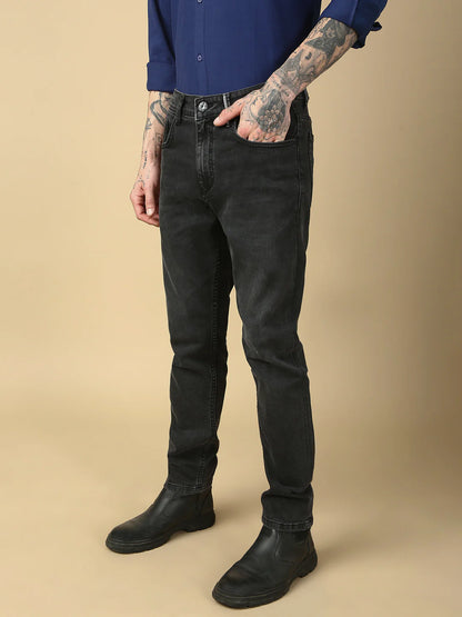 Necked Carbon Black Selvedge Slim Straight Stretchable Jeans