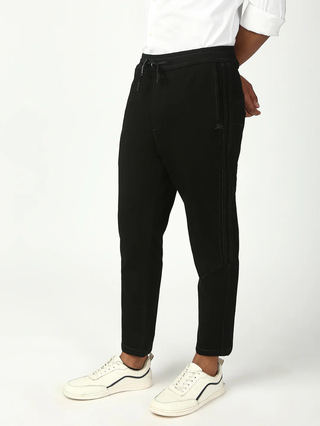 Necked Black Anti Fit Stretchable Jogger