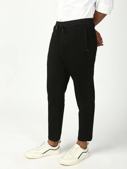 Necked Black Anti Fit Stretchable Jogger