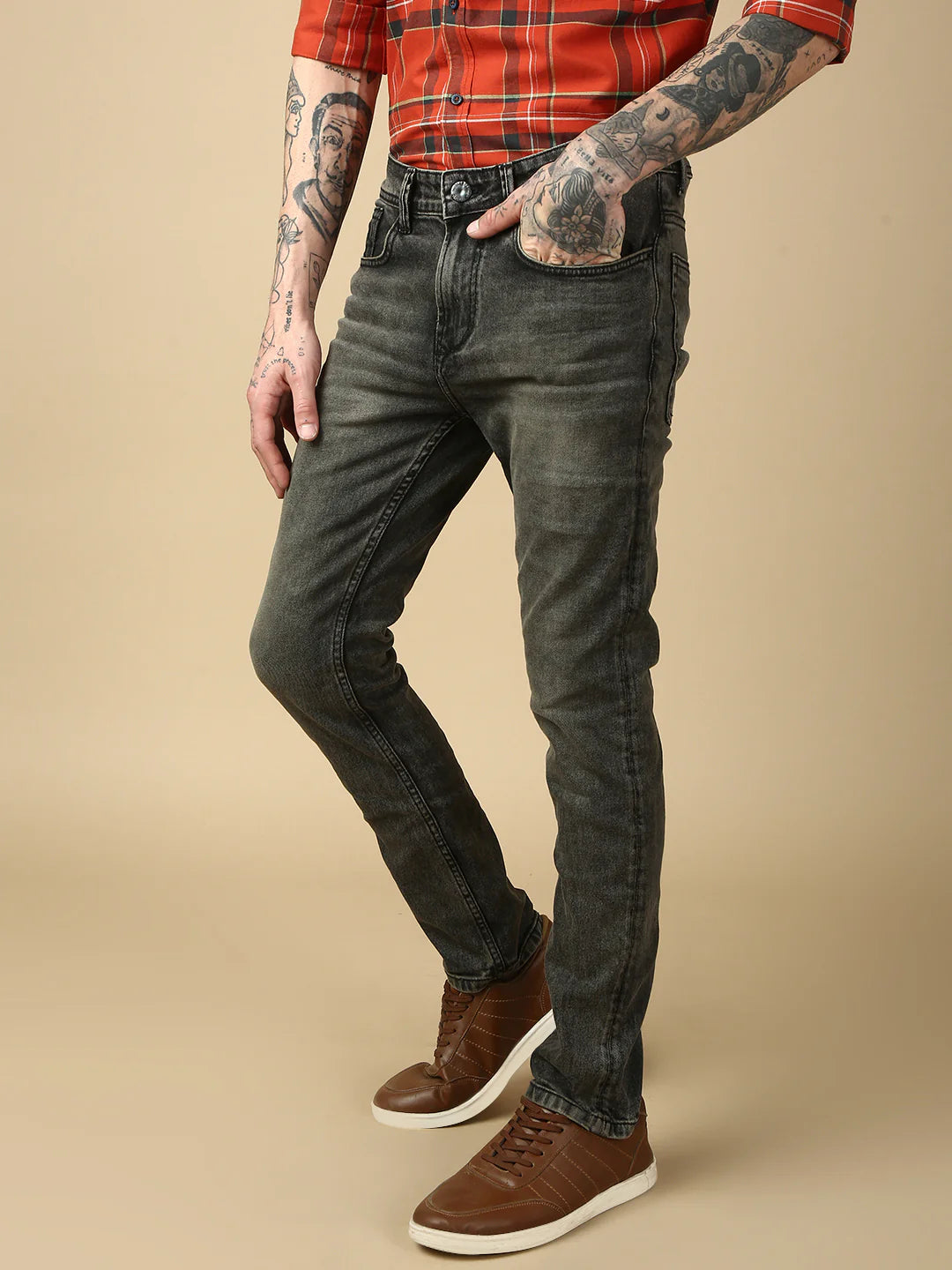 Necked Vintage Dark Gray Slim Fit Stretchable Jeans