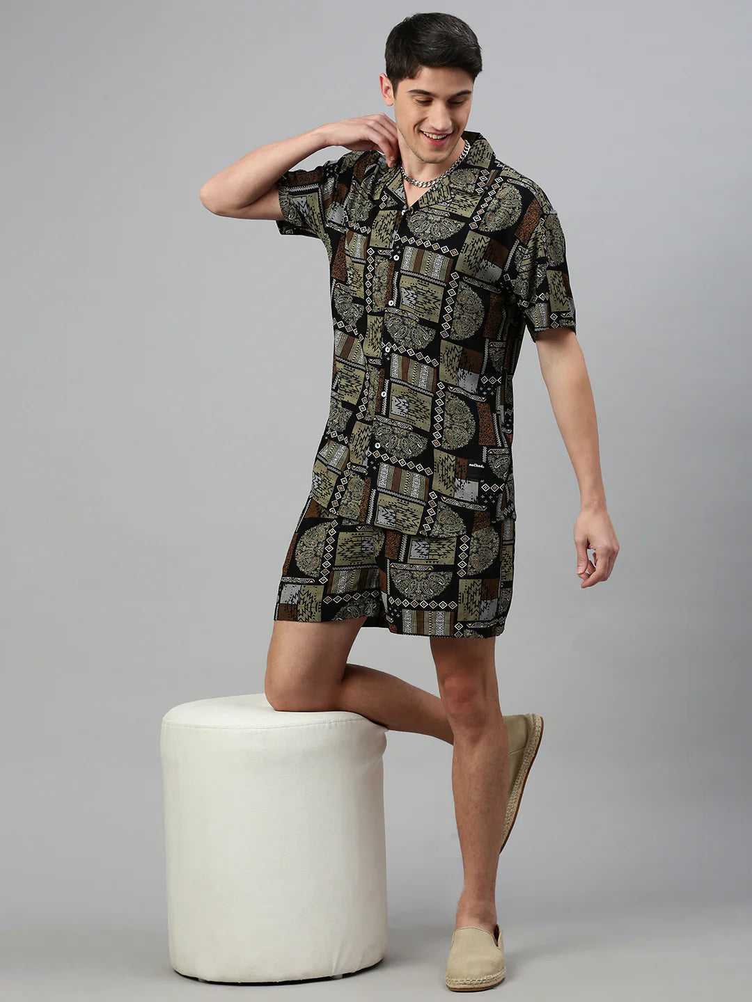 Necked Printed Regular Fit Co-Ords For Men’s