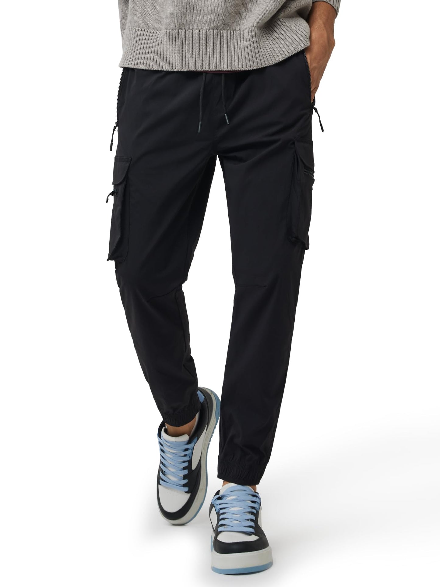 XYXX Men's Skinny Fit Mid Rise Moveo Quick-Dry Cargo Joggers with Drawcord & Utility Pockets