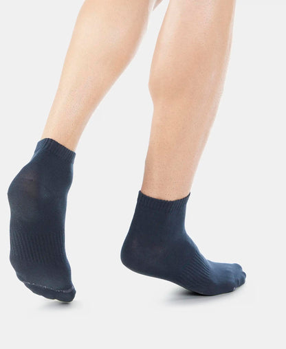 Jockey 7106 Men's Compact Cotton Stretch Ankle Length Socks With Stay Fresh Treatment