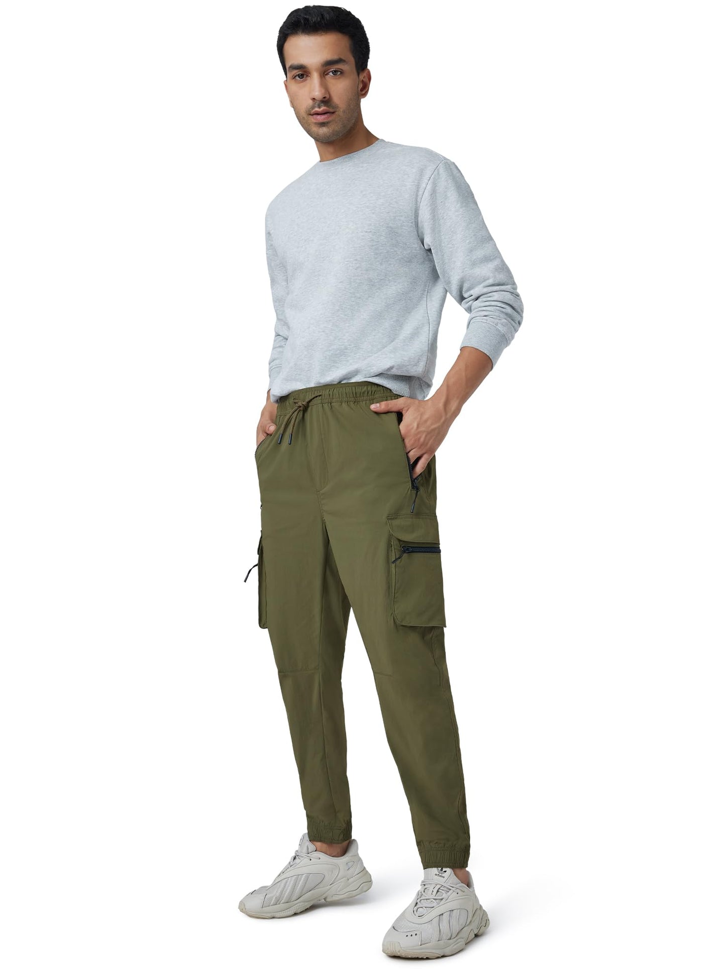 XYXX Men's Skinny Fit Mid Rise Moveo Quick-Dry Cargo Joggers with Drawcord & Utility Pockets