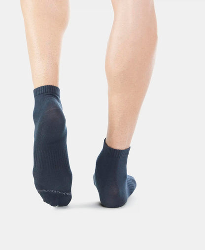 Jockey 7106 Men's Compact Cotton Stretch Ankle Length Socks With Stay Fresh Treatment