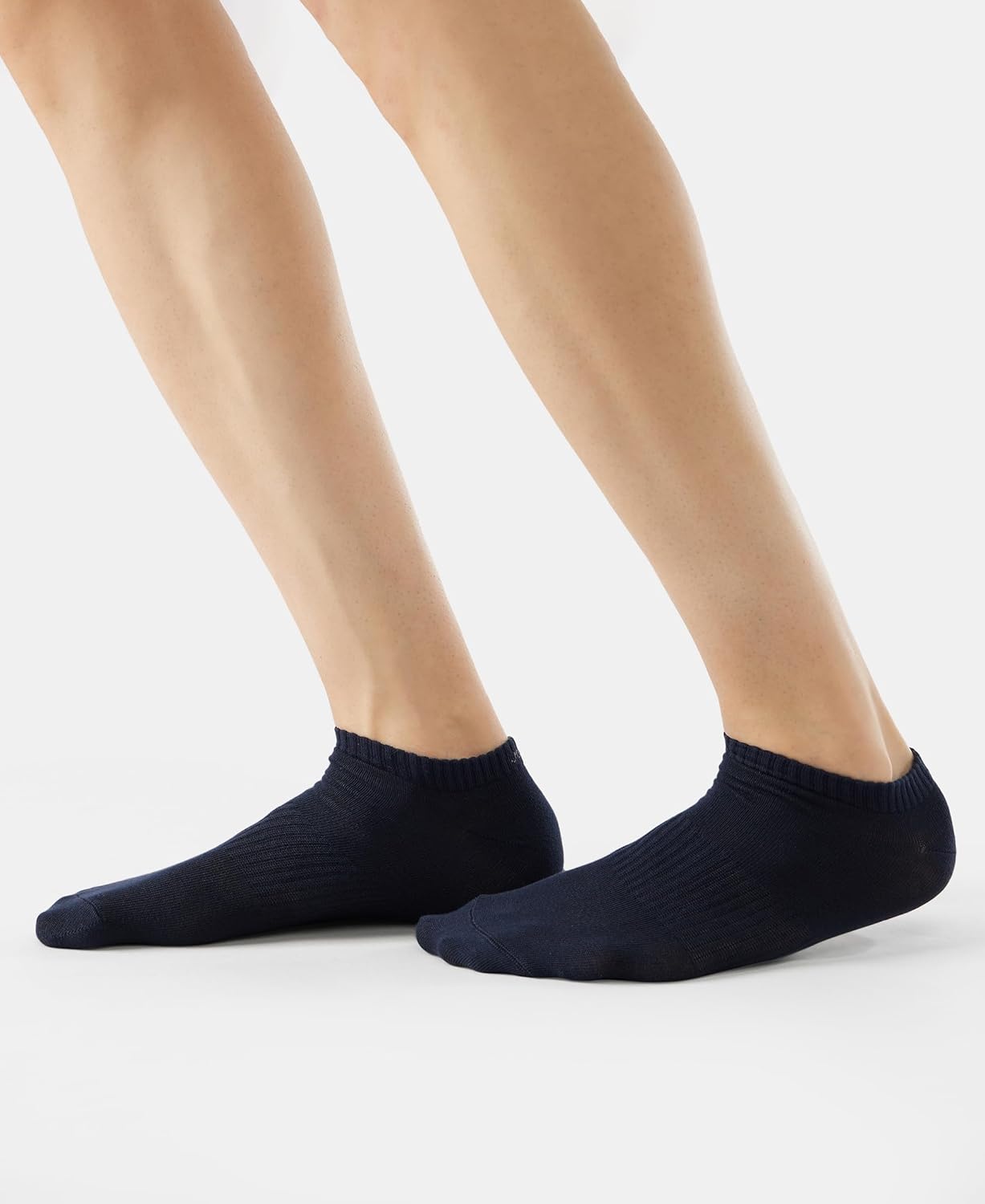 Jockey 7097 Men's Compact Cotton Stretch Low Show Modern Socks With Stay Fresh Treatment (Pack of 3)