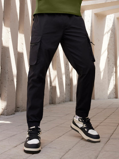 XYXX Men's Skinny Fit Mid Rise Moveo Quick-Dry Cargo Joggers with Drawcord & Utility Pockets