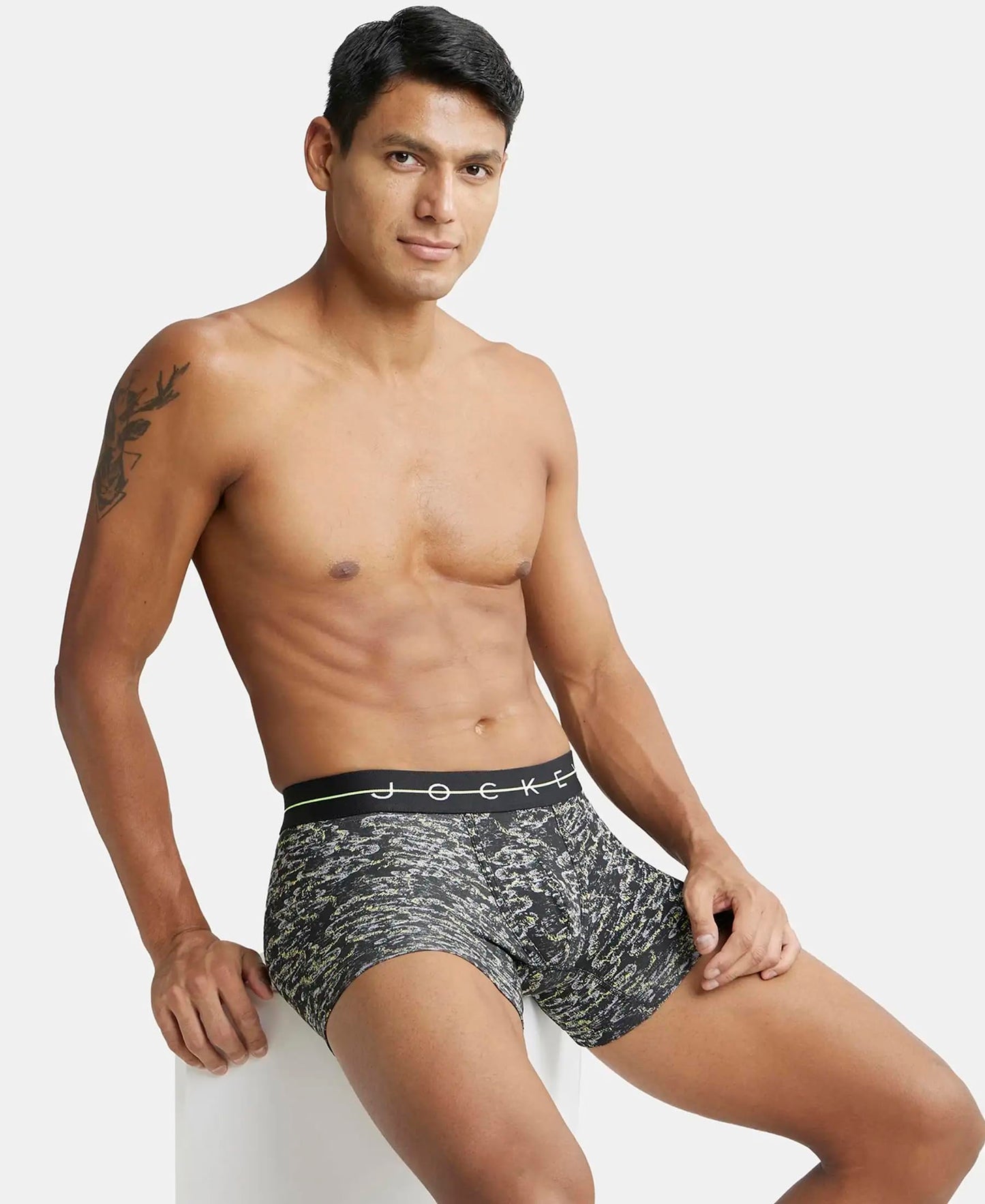 Jockey NY02 Men's Super Combed Cotton Elastane Stretch Printed Trunk with Ultrasoft Waistband (Prints May Vary)