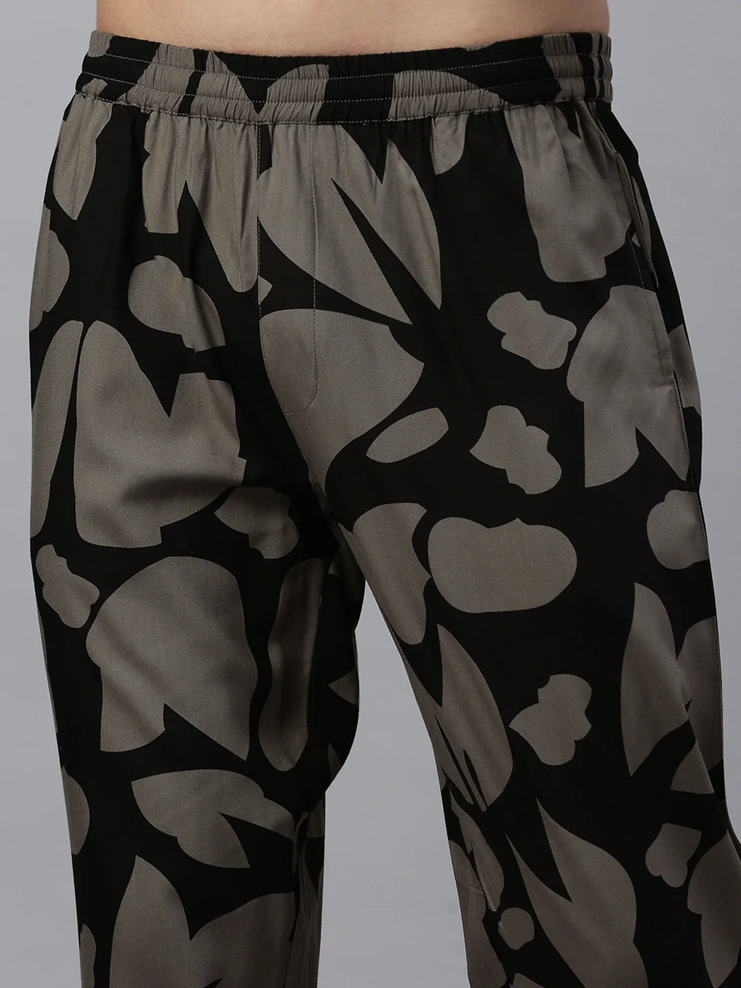 Necked  Printed Regular Fit Co-Ords For Men’s