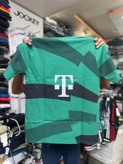 FC Bayern Munich Inspired Fan Jersey T-Shirts – Green & Orange | Stylish Casual Football Tees for Men
