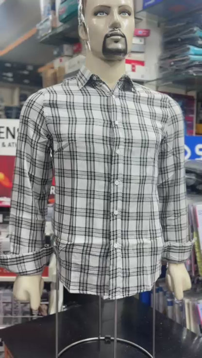 Men's Casual Checkered Shirt – White & Black Plaid